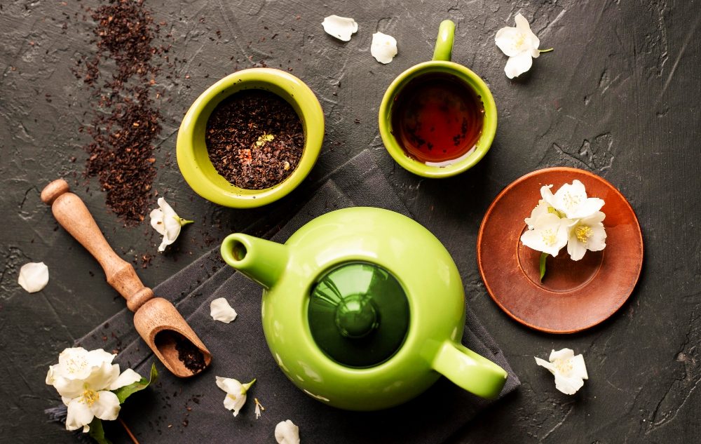 Green and Black Tea