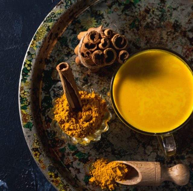 HALDI DOODH benefits