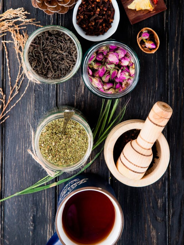 6 Exciting Loose Tea Flavors You Need to Taste This Summer